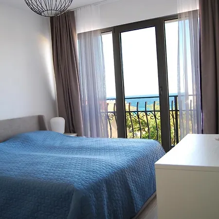Coral Luxury * Лозенец