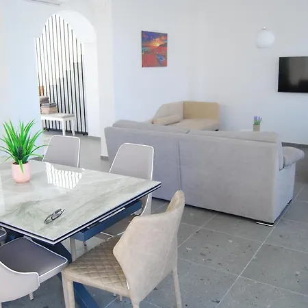 Coral Luxury * Лозенец