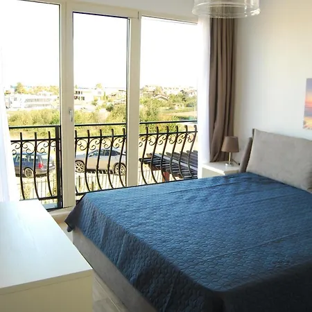 Coral Luxury Вилла Лозенец