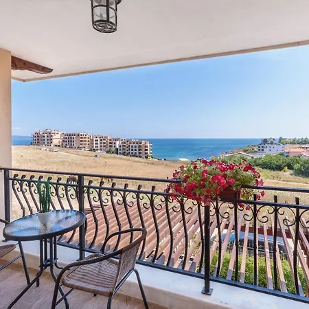Coral Luxury * Лозенец
