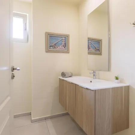 Coral Luxury