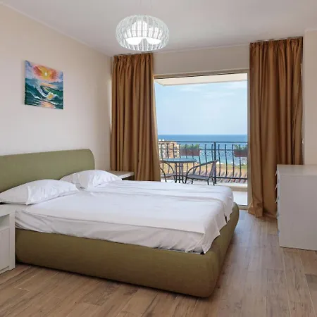 Coral Luxury *