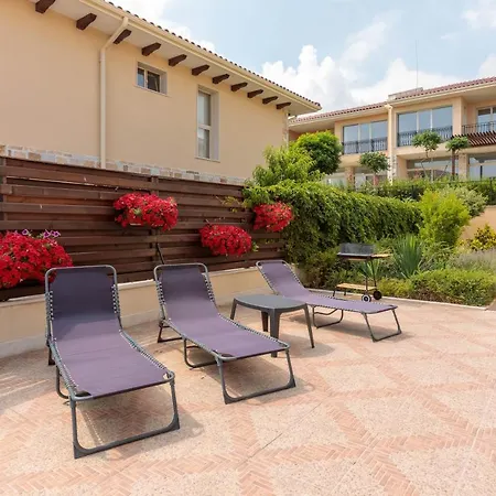 Coral Luxury *