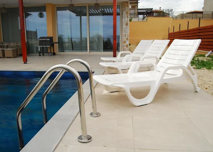 Coral Luxury * Lozenec