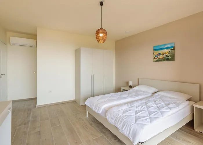 Coral Luxury