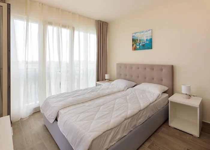 Coral Luxury * Lozenec
