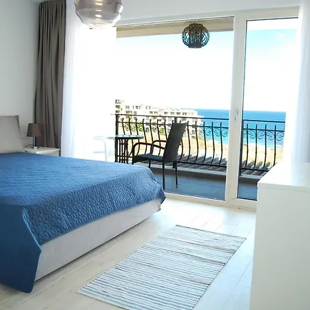 Coral Luxury Villa *