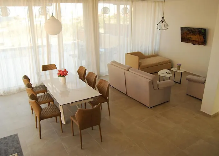 Villa Coral Luxury Lozenets